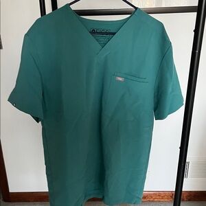 Figs Men's Marine V-Neck Scrub Top